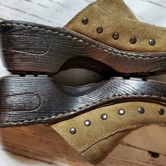 Born Mule Suede Clogs size 7 Casual Spring Summer - Picture 1 of 9